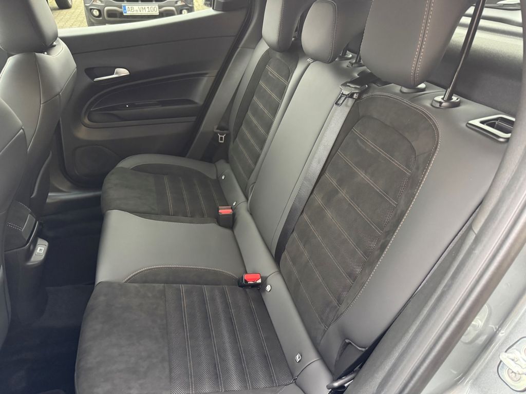 Alfa Romeo Junior 2025