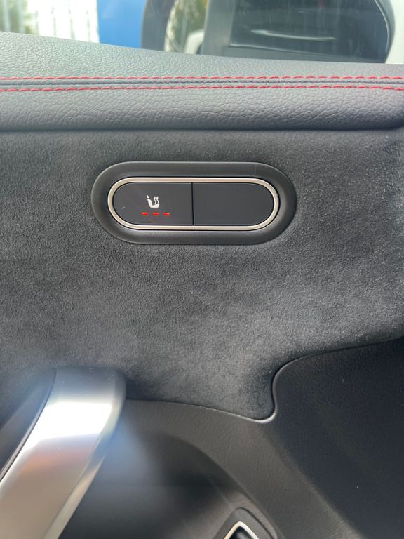 Mercedes-Benz CLA 35 AMG 2024