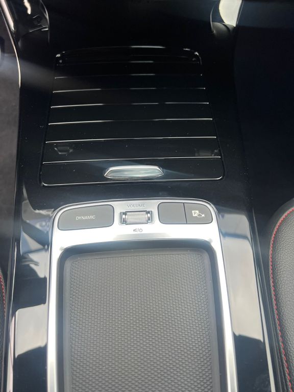 Mercedes-Benz CLA 35 AMG 2024