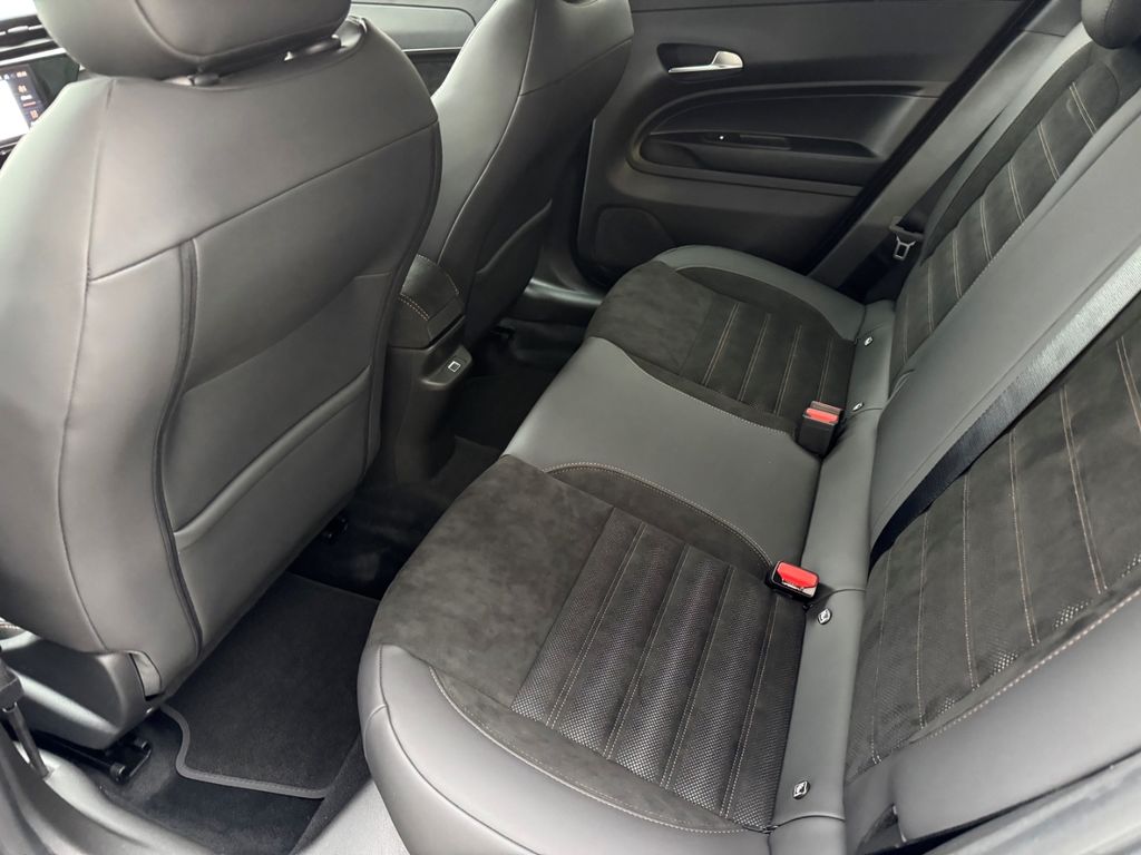 Alfa Romeo Junior 2025