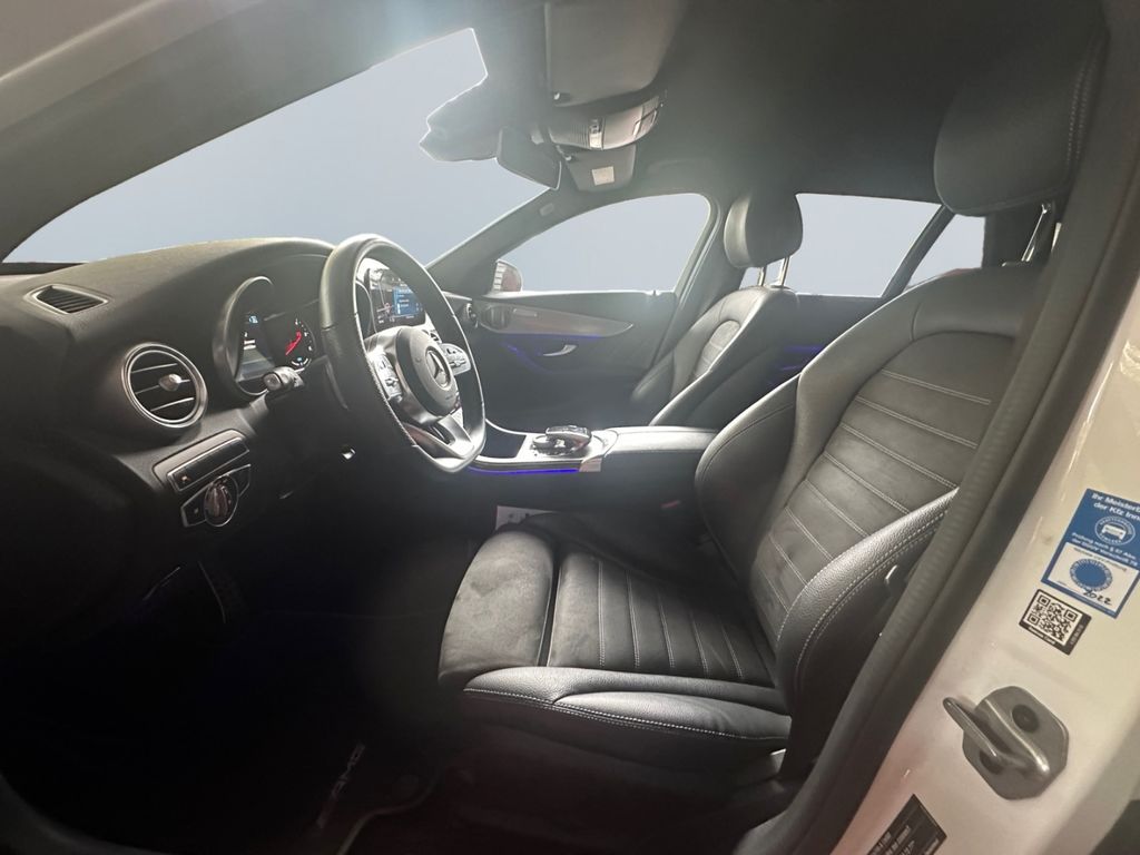 Mercedes-Benz C 300 2021