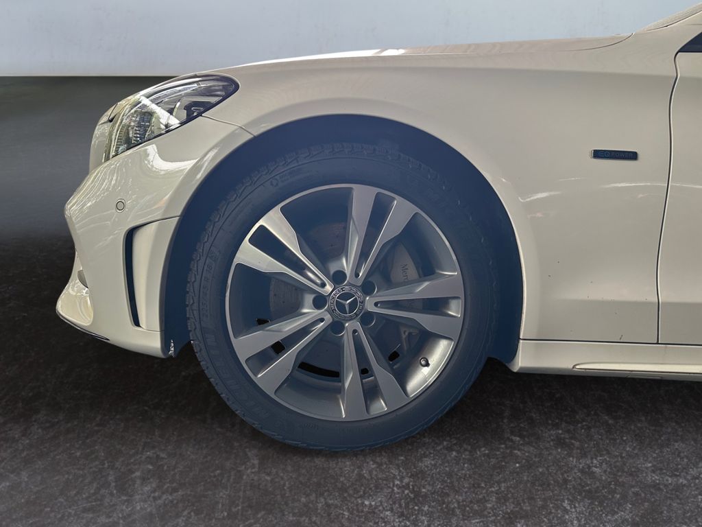 Mercedes-Benz C 300 2021