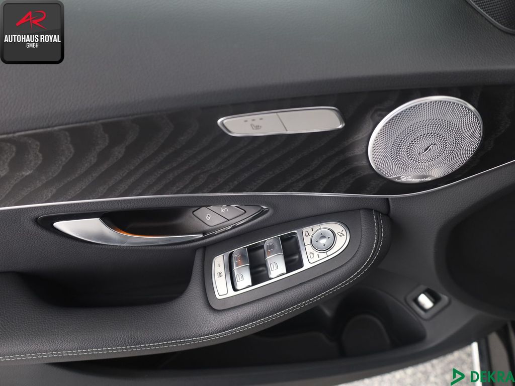 Mercedes-Benz C 300 2021