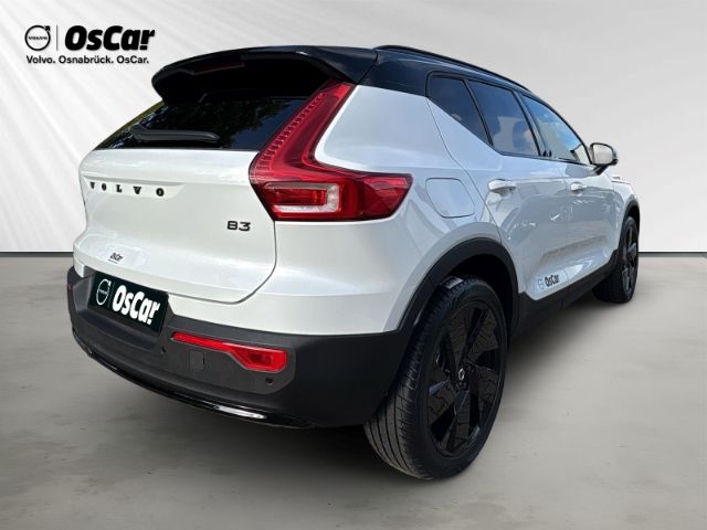 Volvo XC40 2025