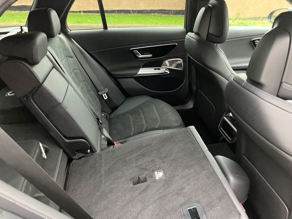 Mercedes-Benz E 300 2024