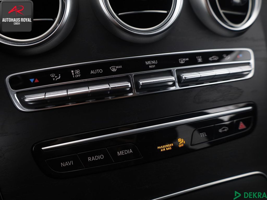 Mercedes-Benz C 300 2021