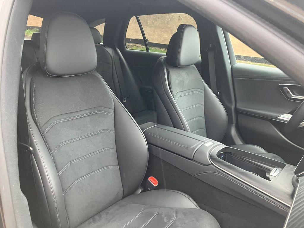 Mercedes-Benz E 300 2024