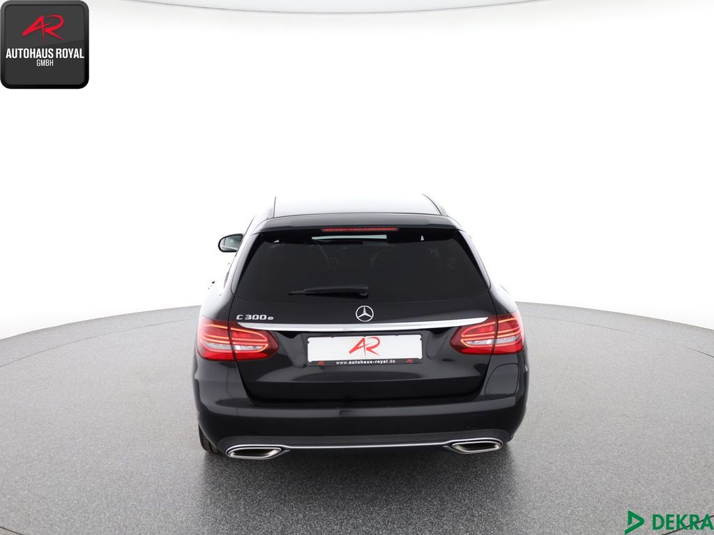 Mercedes-Benz C 300 2021