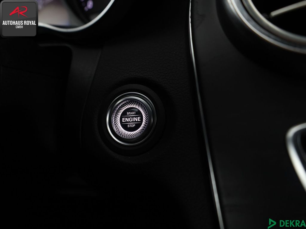 Mercedes-Benz C 300 2021