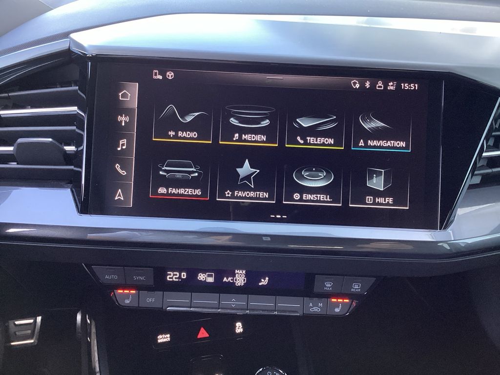 Audi Q4 2022