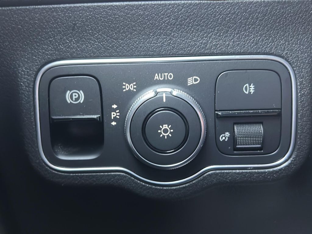 Mercedes-Benz GLA 250 2022