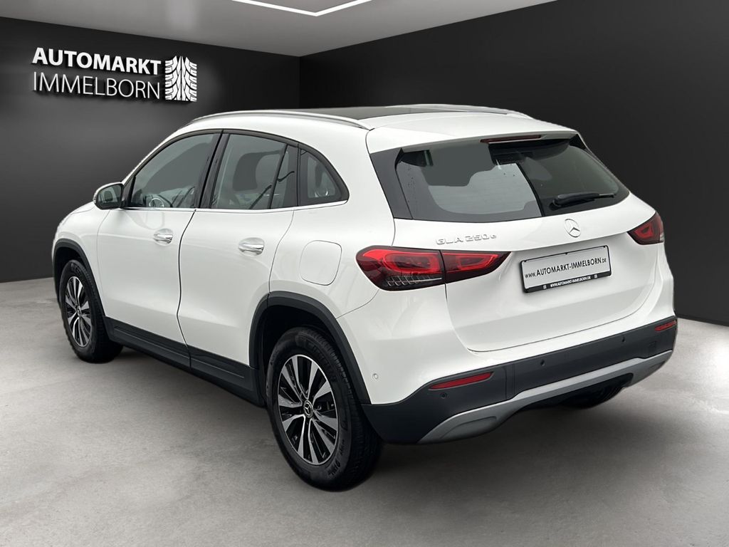 Mercedes-Benz GLA 250 2022