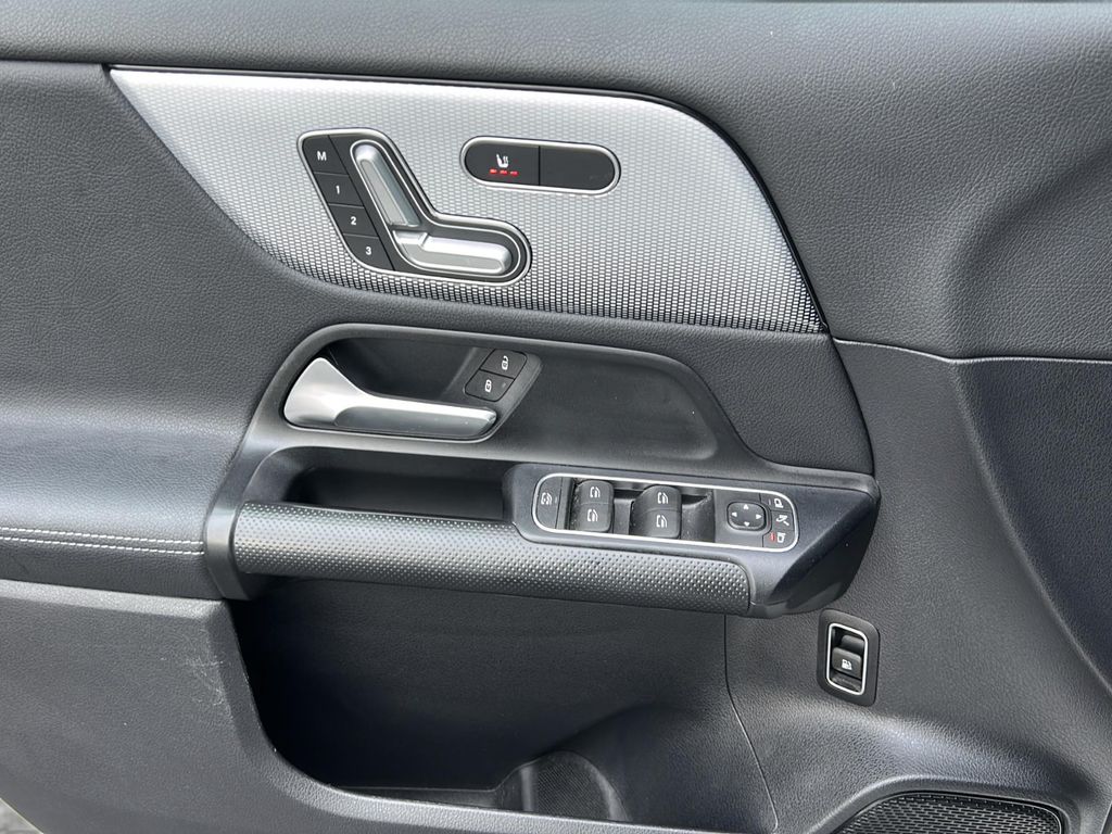 Mercedes-Benz GLA 250 2022