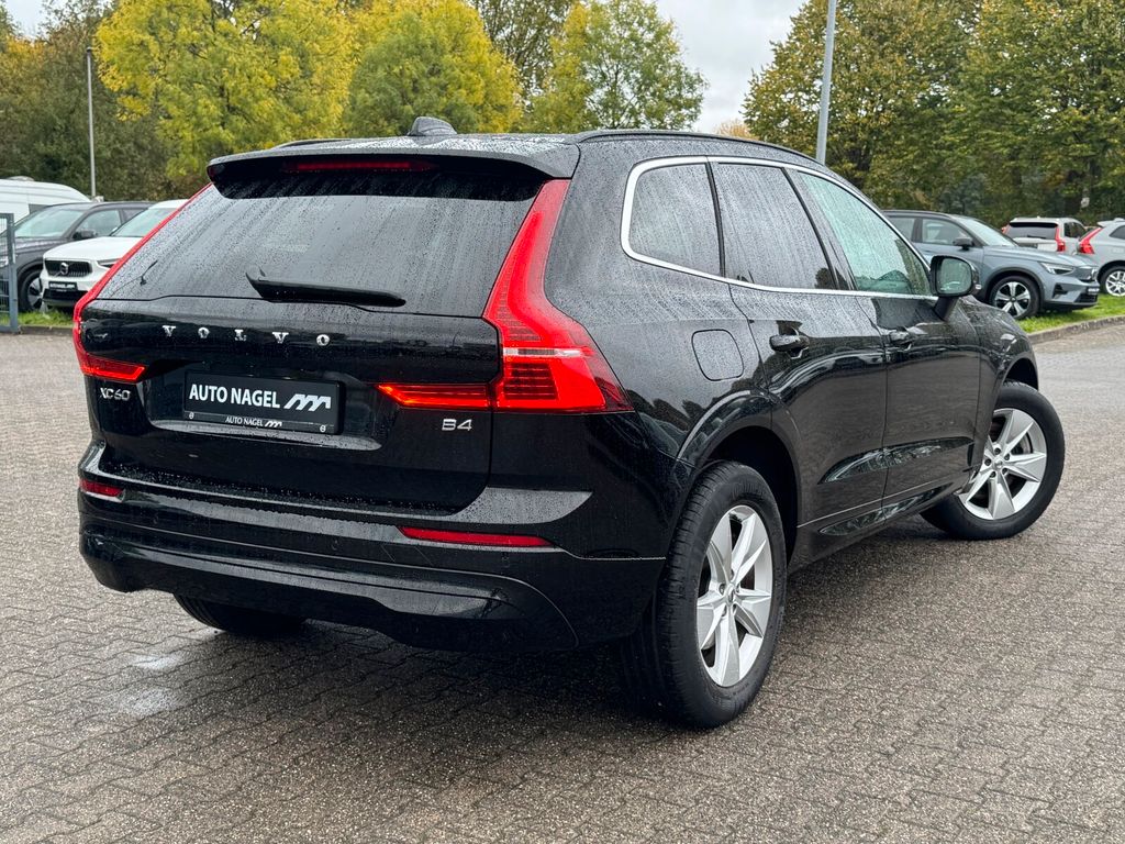 Volvo XC60 2022
