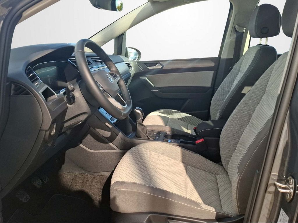 Volkswagen Touran 2024