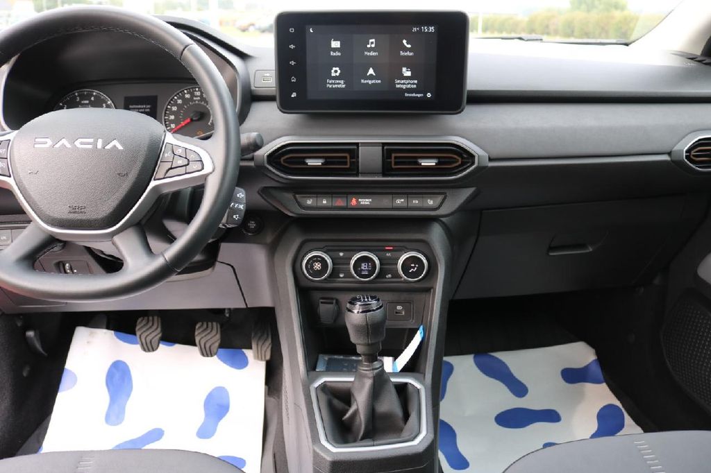 Dacia Sandero 2023
