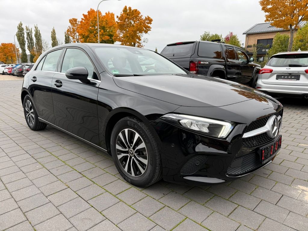 Mercedes-Benz A 180 2022