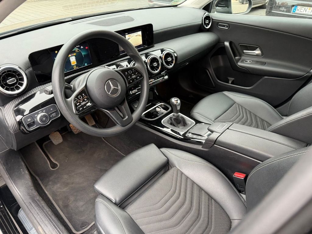Mercedes-Benz A 180 2022