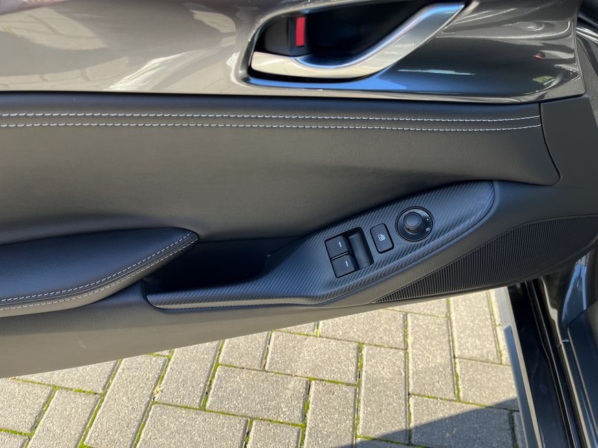 Mazda MX-5 2025