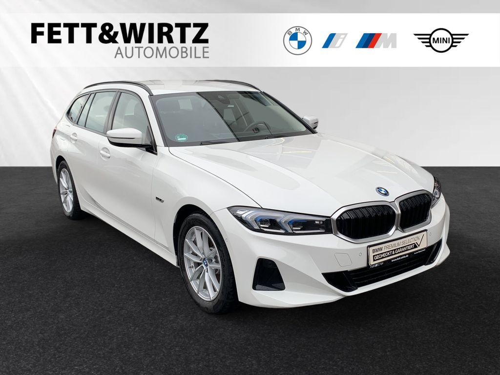 BMW 330 2023