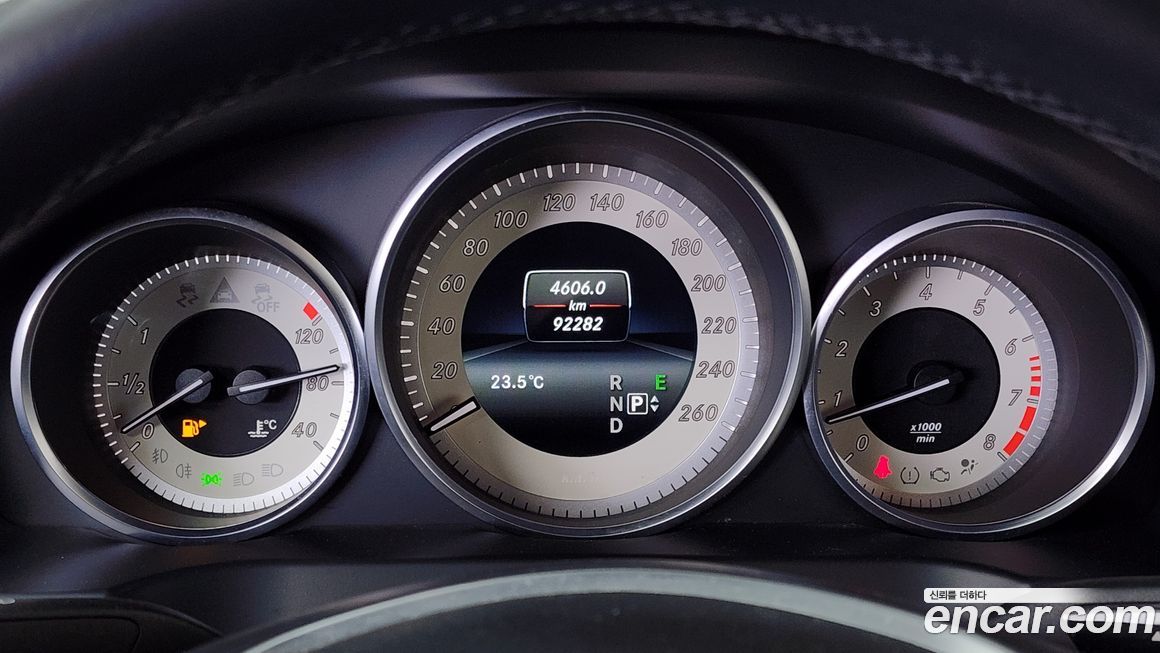 Mercedes-Benz E-Class 2014