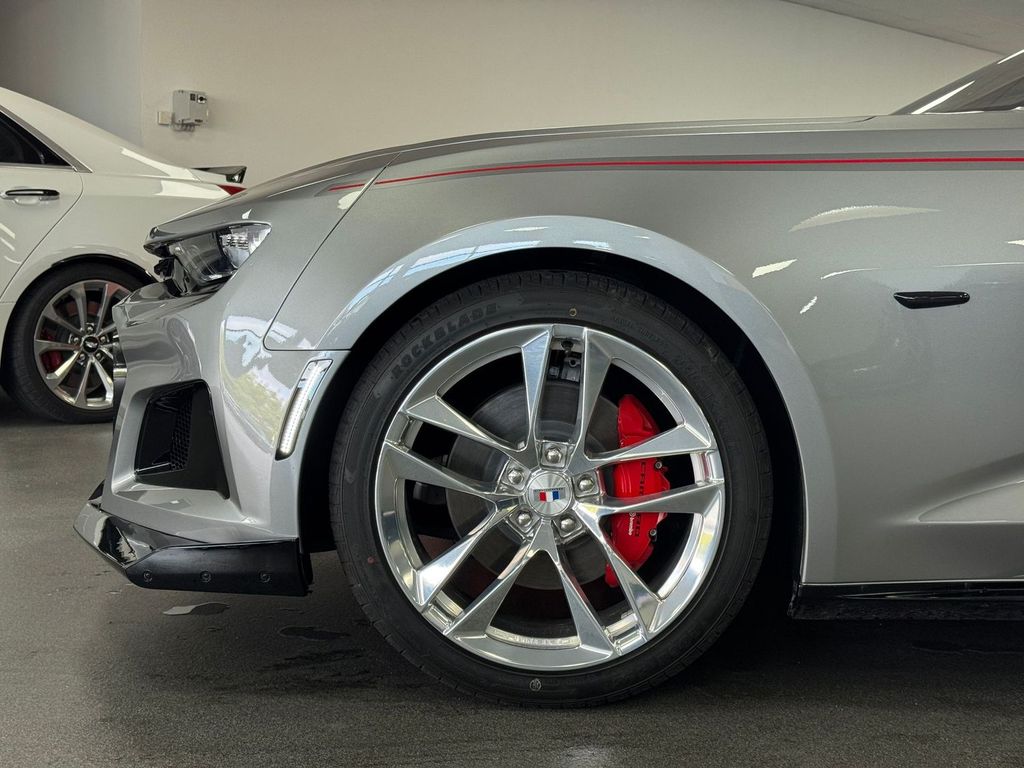 Chevrolet Camaro 2024