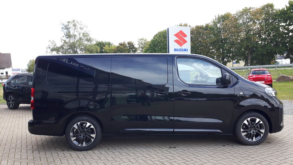 Opel Zafira Life 2024