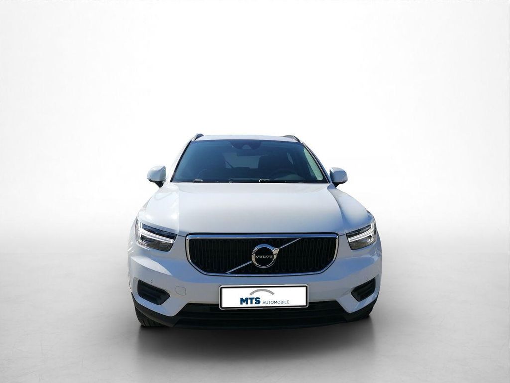 Volvo XC40 2021