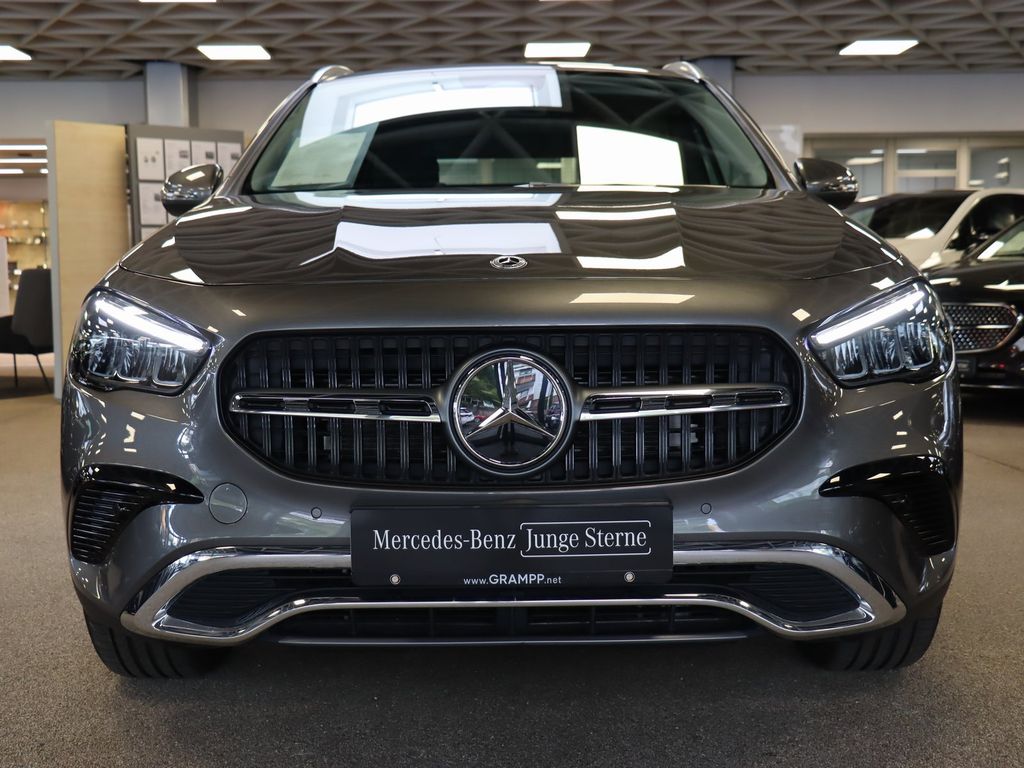 Mercedes-Benz GLA 180 2024