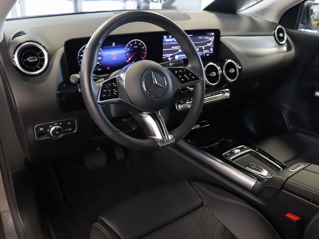 Mercedes-Benz GLA 180 2024