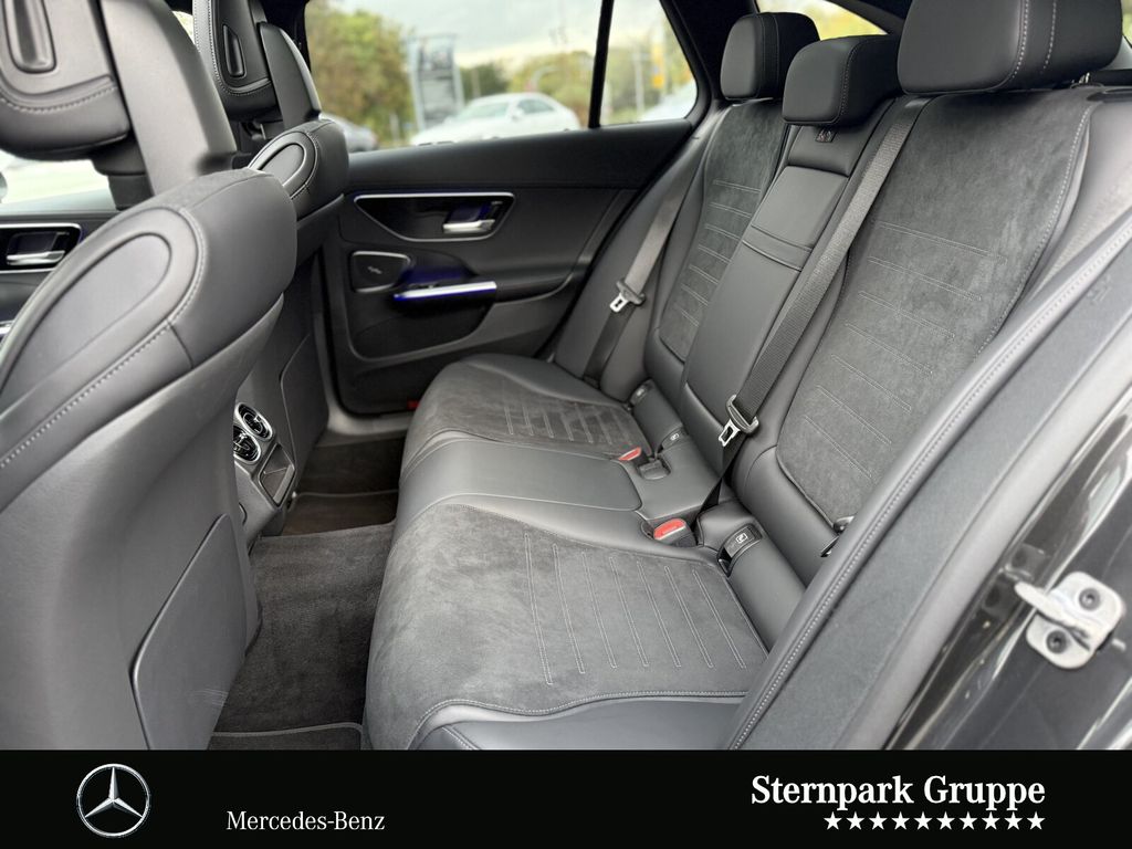 Mercedes-Benz C 300 2025