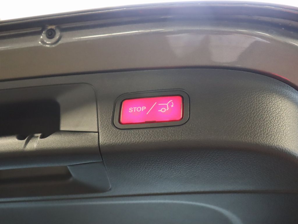 Mercedes-Benz GLA 180 2024