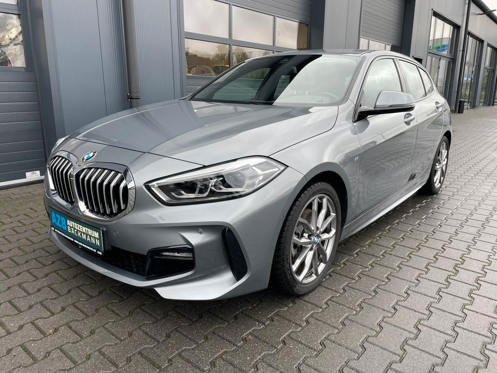BMW 118 2024