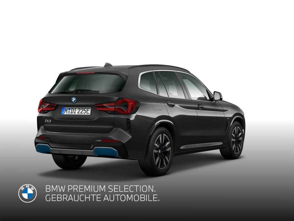 BMW iX3 2024