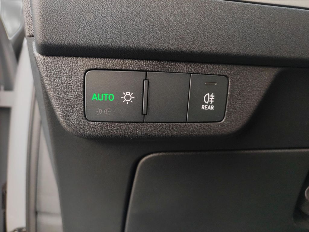 Audi Q4 e-tron 2024