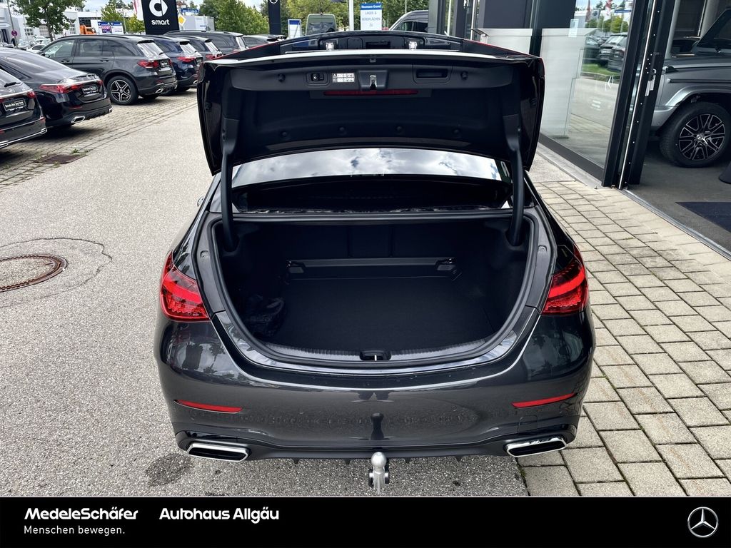 Mercedes-Benz C 200 2025