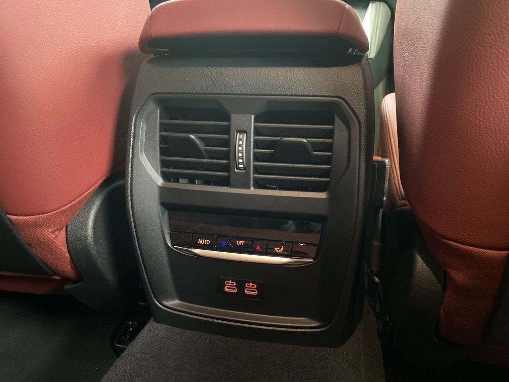 BMW i4 2025