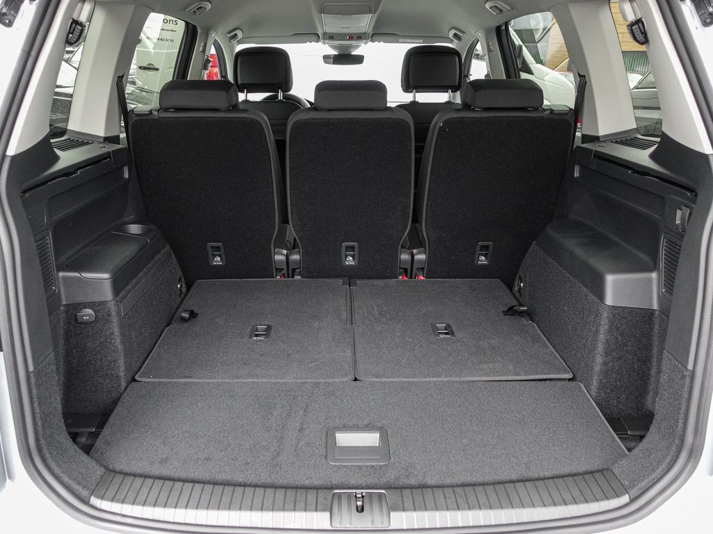 Volkswagen Touran 2025