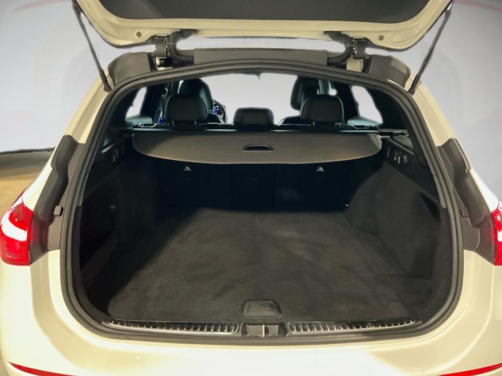 Mercedes-Benz C 300 2023