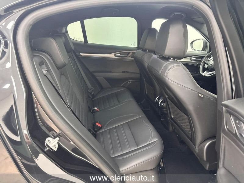 Alfa Romeo Stelvio 2024