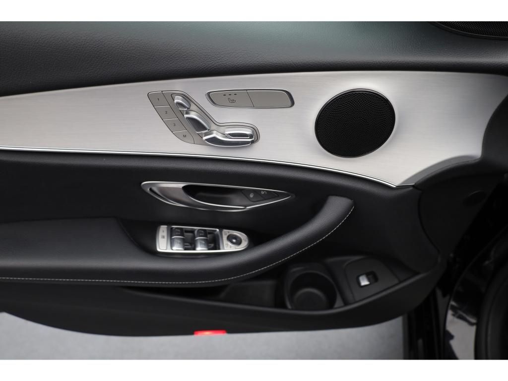 Mercedes-Benz E 300 2022