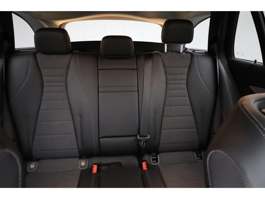 Mercedes-Benz E 300 2022