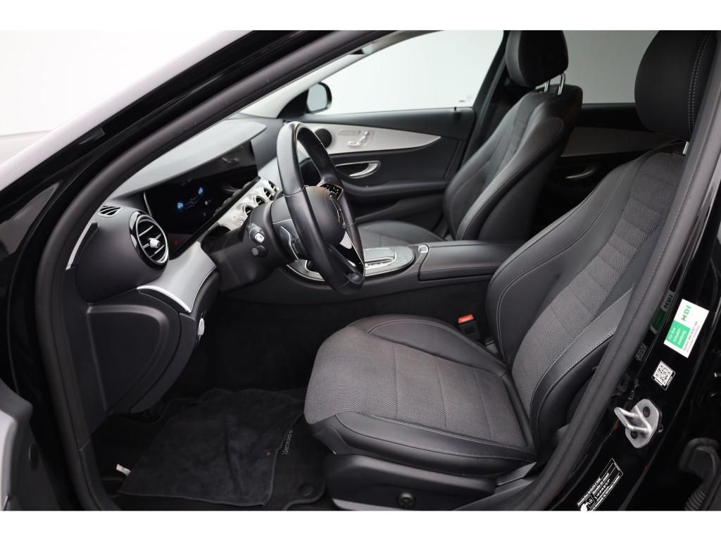 Mercedes-Benz E 300 2022