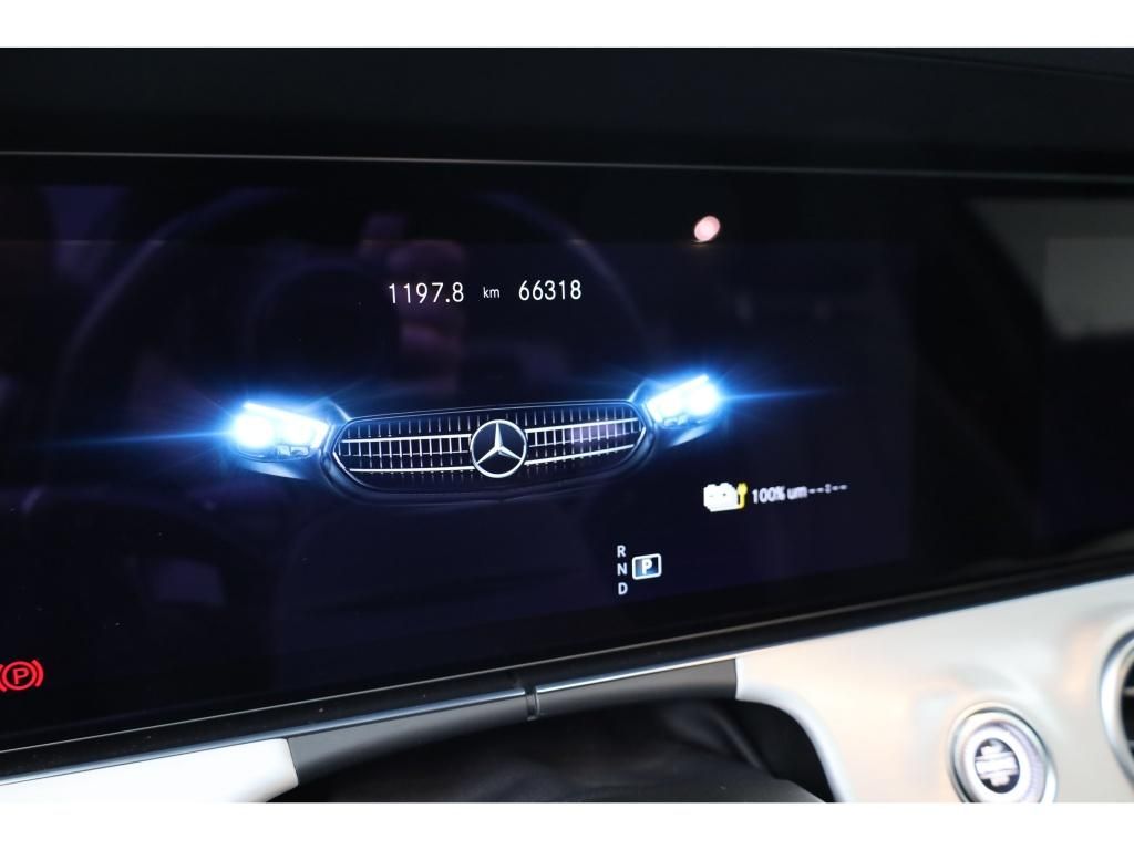 Mercedes-Benz E 300 2022