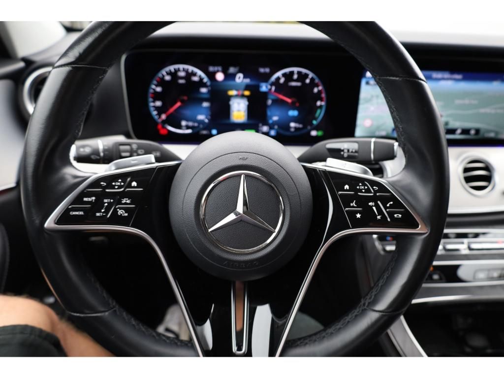 Mercedes-Benz E 300 2022