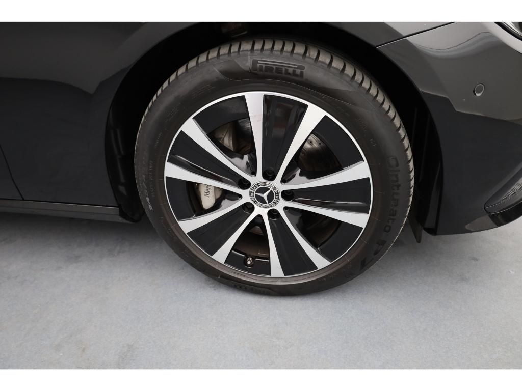 Mercedes-Benz E 300 2022