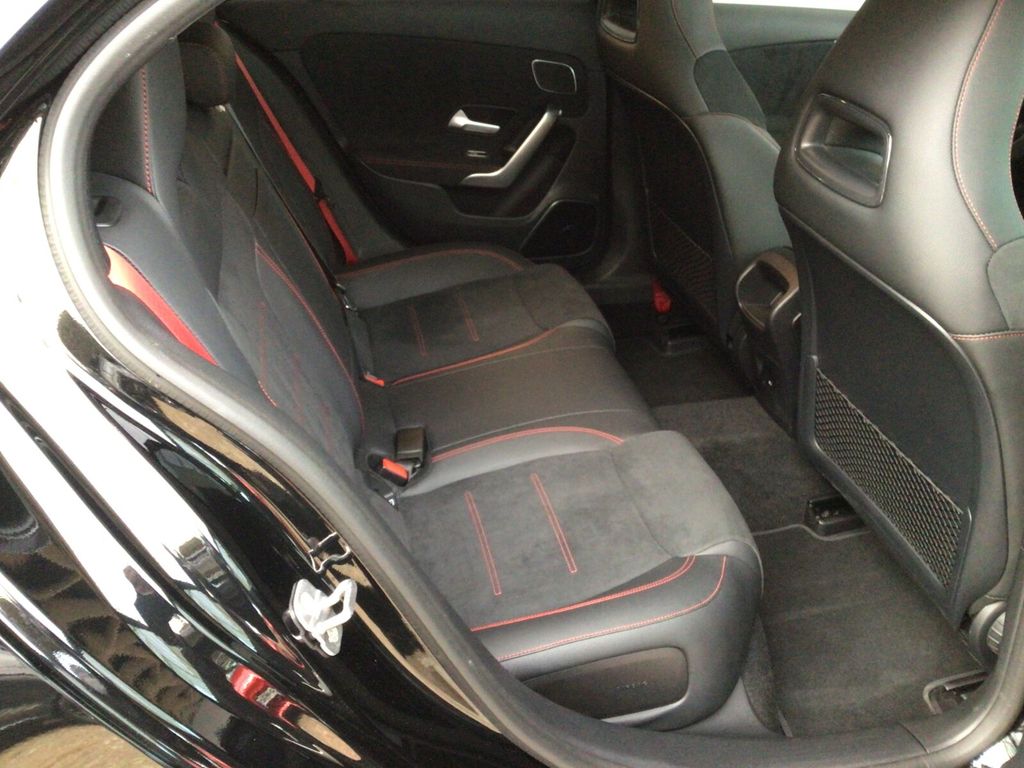 Mercedes-Benz A 35 AMG 2024