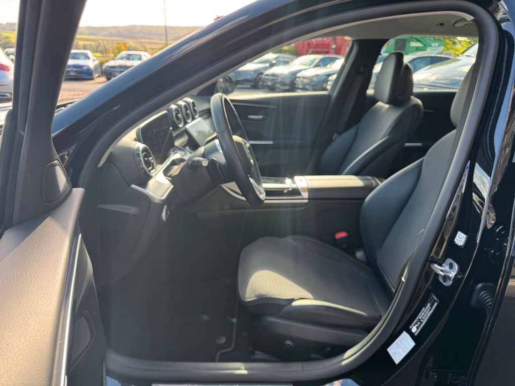 Mercedes-Benz C 300 2023