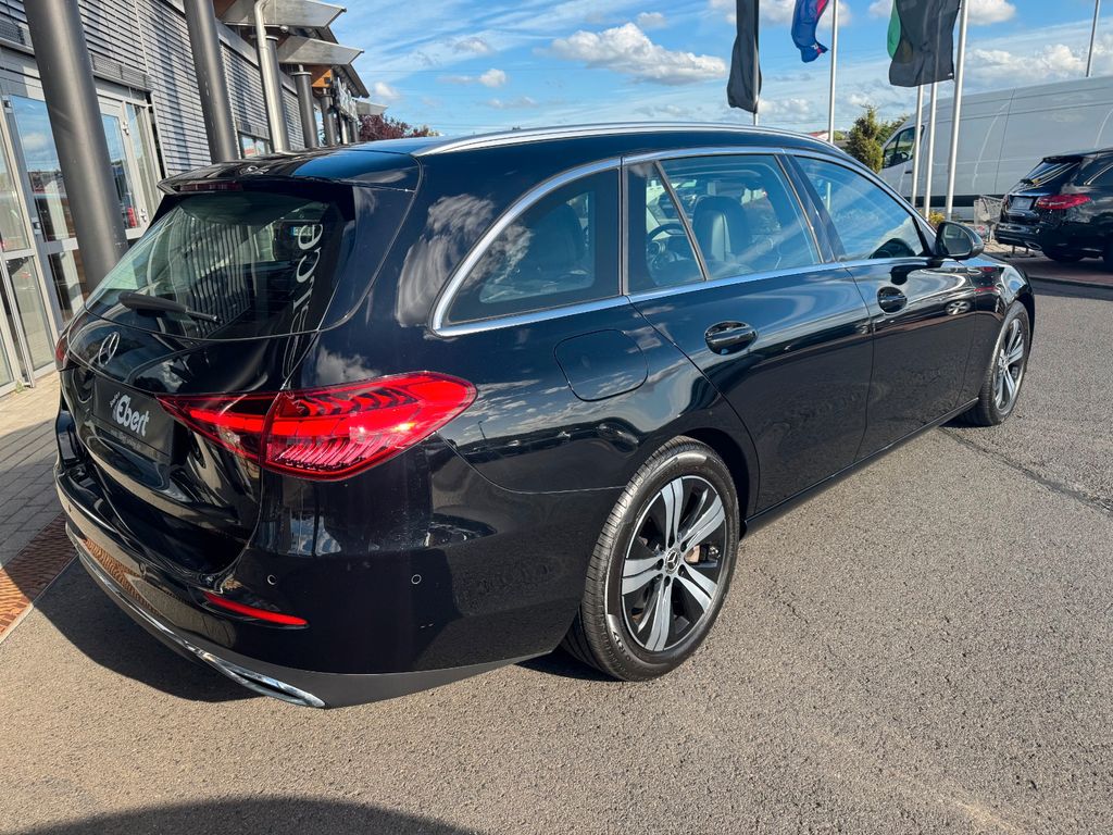 Mercedes-Benz C 300 2023