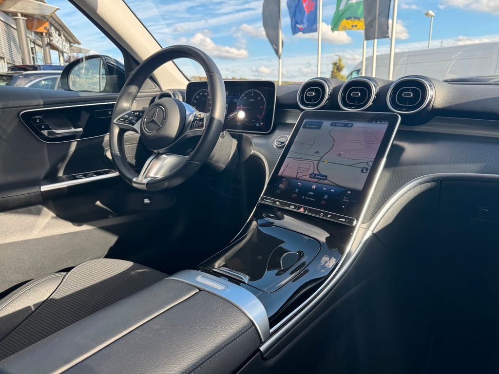 Mercedes-Benz C 300 2023